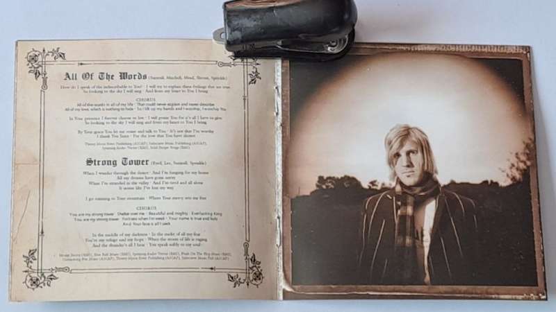 CD - Kutless  - Strong tower    2005