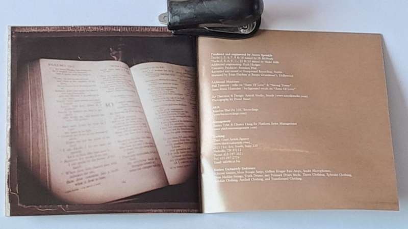 CD - Kutless  - Strong tower    2005