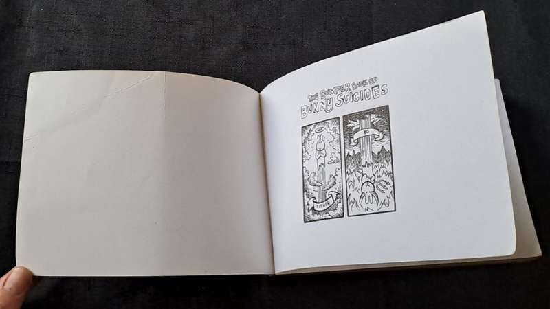 Andy Riley  - The bumper book of bunny suicides - paperback/softcover - pages 192