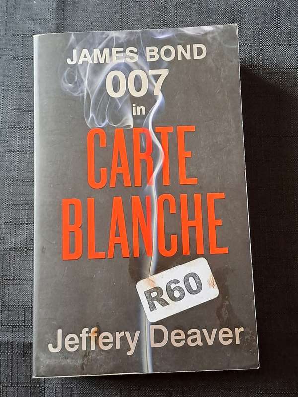 Jeffery Deaver  - James Bond 007 in carte blanche - paperback/softcover - pages 470