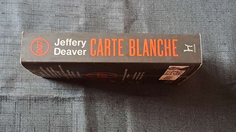 Jeffery Deaver  - James Bond 007 in carte blanche - paperback/softcover - pages 470