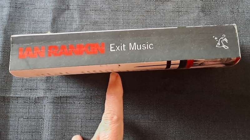 Ian Rankin  - Exit Music - an inspector Rebus novel -  paperback/softcover - Pages 460