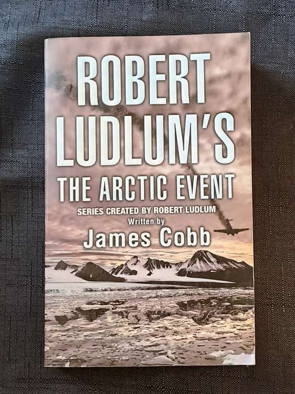 James Cobb  - The arctic event - paperback/softcover - pages423