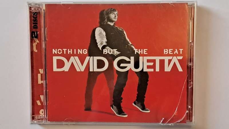 Double CD -  David Guetta  - Nothing but the beat - 2011