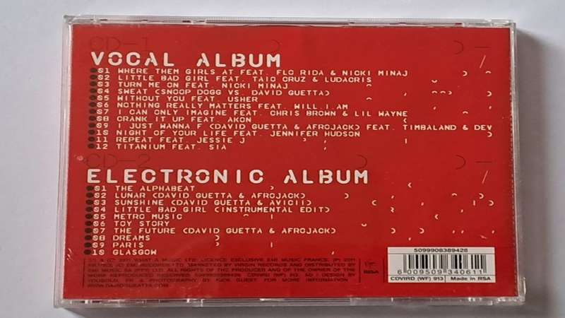 Double CD -  David Guetta  - Nothing but the beat - 2011