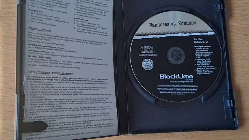 PC Game : Vampires vs Zombies