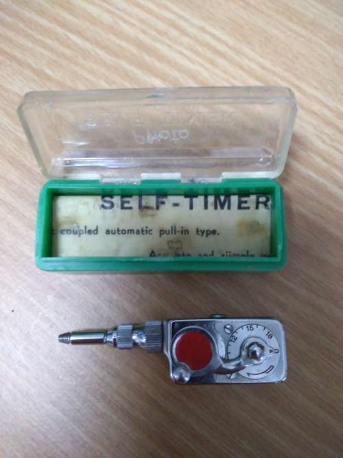 Vintage PHOTO Self Timer