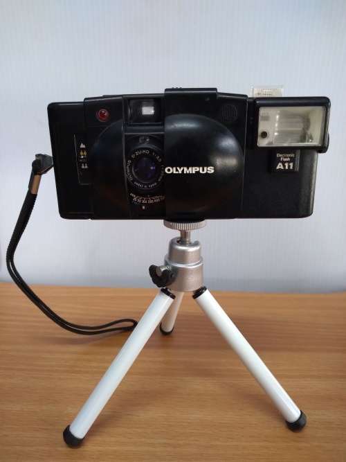 Olympus XA2 with A11 Electronic Flash