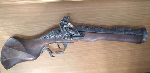 Flintlock Non-Firing Pistol Replica