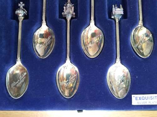 Exquisite Silver Jubilee Souvenir Silver Plated Spoons