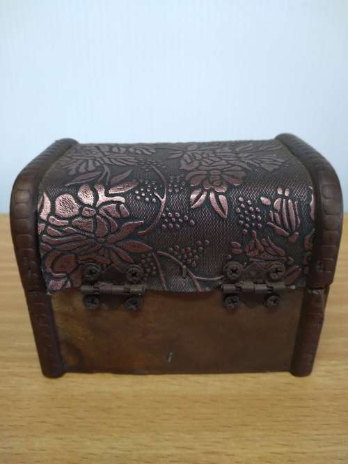 Wooden Chest Style Trinket Box