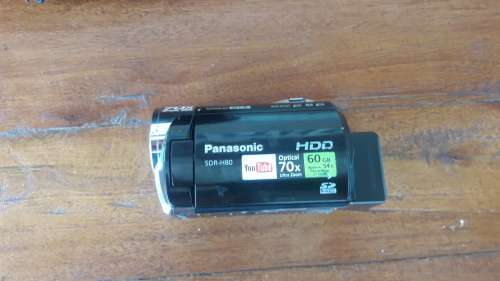 Panasonic SDR-H80 Video Camera