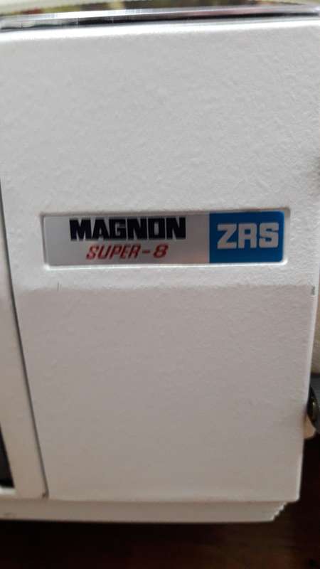 Magnon ZRS Super 8 Cine Projector 1970