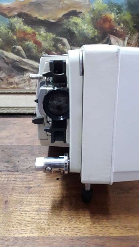 Magnon ZRS Super 8 Cine Projector 1970