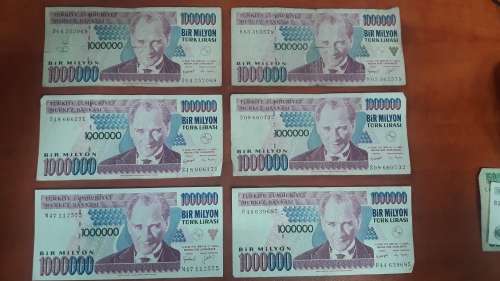Lot of 6 1970`s 1 000 000 Old Turkish Lira Notes