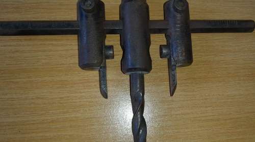 30mm - 120mm Adjustable Circle Cutter Metal Wood Circle Hole Saw Drill Bit Cutter