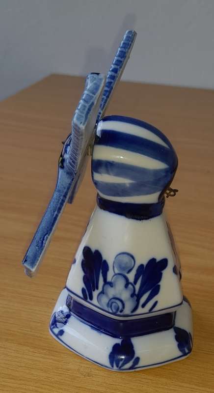 Delft Blue Holland Hand Painted Small Windmill Figurine Rotating Blade