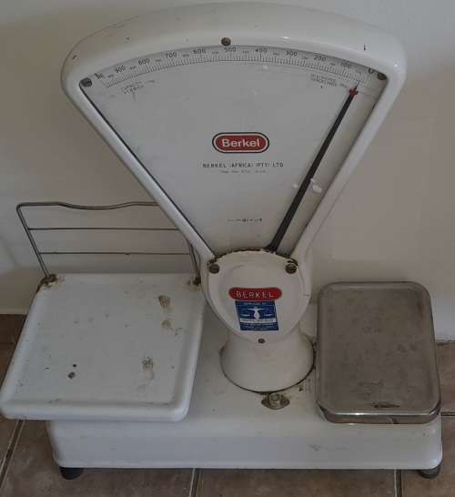 Vintage South Africa Berkley Scale- S.A.AP151 No. 119