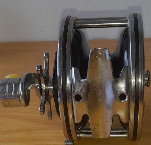 Vintage Penn , No 49 Deep Sea Fishing Reel .