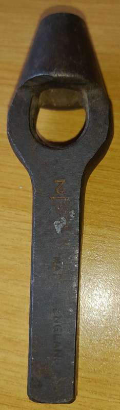 Vintage Wynn And Timmy`s Cast Steel Leather Workers Heart Brand 1/2 `