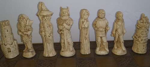 Lord Of The Rings Chess Set Vintage 1979 J.R.R Tolkien Enterprises
