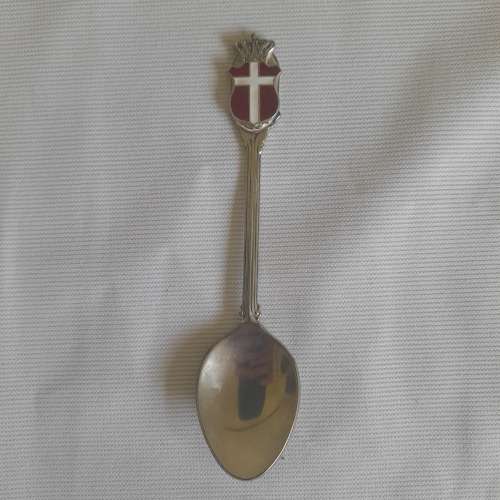 6 x Assorted Souvenir Spoons from Around the World (QC0039)