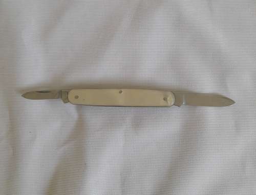 Sheffield Made 2 Bladed
