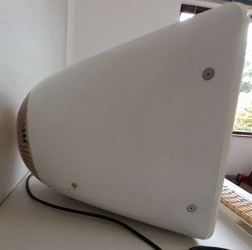 Apple EMac G4 - Vintage  Desktop All In One Computer  (QC0287)