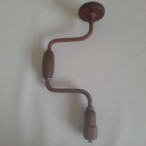 Antique Vintage Hand Drill Manual Auger Primitive Carpenter Farm Tool . (QC0301)