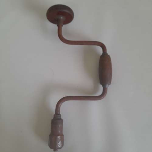 Antique Vintage Hand Drill Manual Auger Primitive Carpenter Farm Tool . (QC0301)