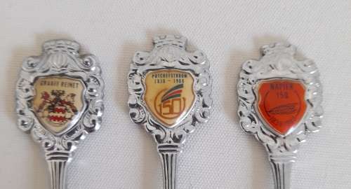 Set of 19 Souvenir Teaspoons (QC0902)