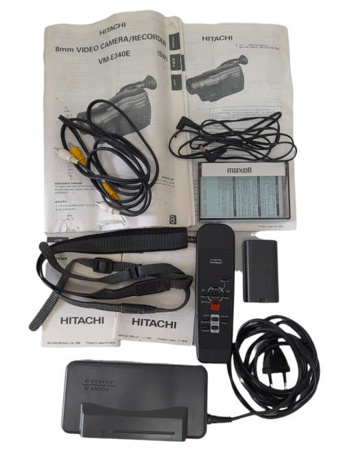 Hitachi VM-E340E 8mm Video Camera (QC0714)