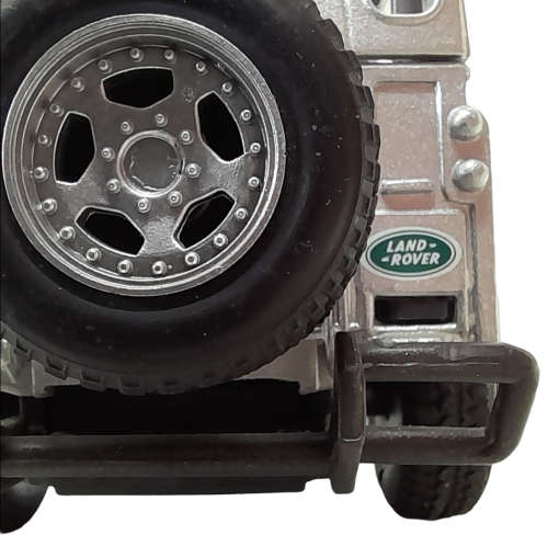 Halsall 1/32 Land Rover Defender Die Cast Model (QC0737)
