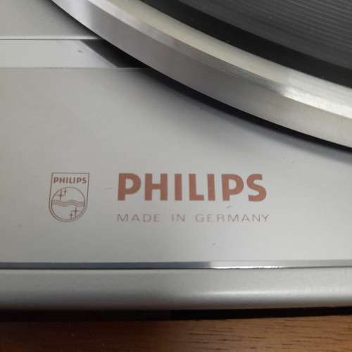 Vintage Phillips Model 29GA160 Turntable (QC0752)