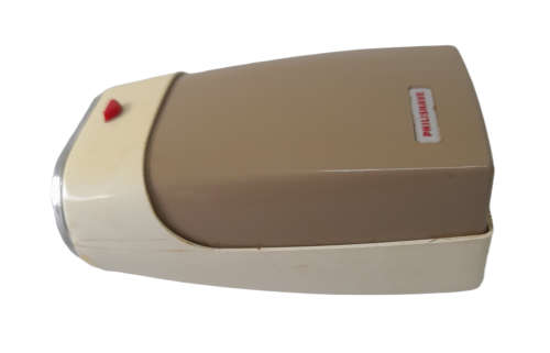Philips Philishave Battery Shaver with Case