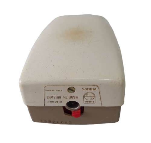 Philips Philishave Battery Shaver with Case