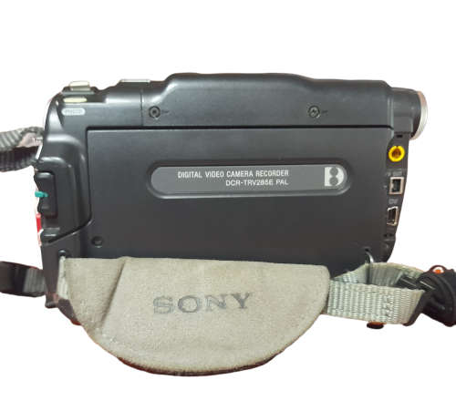 Sony Handycam DCR-TRV285E Video Camera