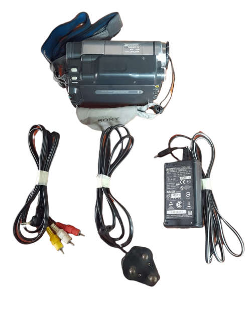 Sony Handycam DCR-TRV285E Video Camera