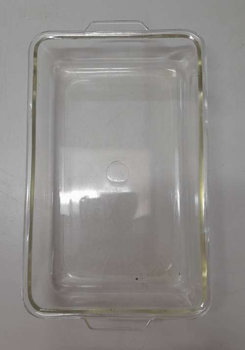 Pyrex 231 Clear Glass Dish
