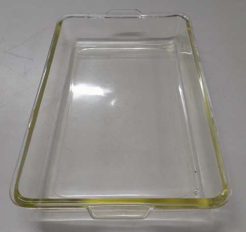 Pyrex 232 Clear Glass Dish