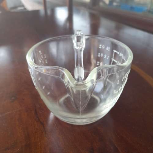 Vintage USA Glasbake 21 Glass Measuring Jug