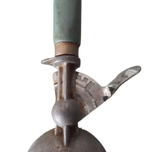 Vintage Nutbrown England Ice Cream Scoop