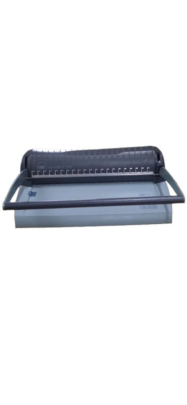 GBC CombBind C75 Binding Machine