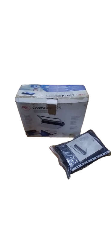 GBC CombBind C75 Binding Machine