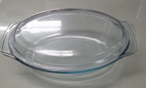 Large Marinex Glass Oval Baking Dish