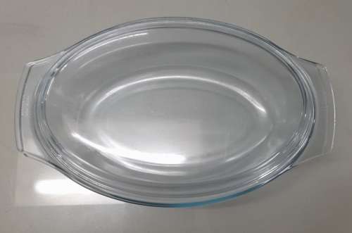 Large Marinex Glass Oval Baking Dish
