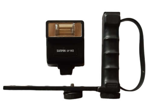 Vintage Camera Flash Sunpak SP140 With `L` Flash Bracket With Hand Strap
