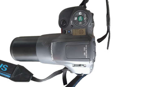 Olympus IS-100 35mm Film Bridge Camera - 28-110mm Lens - Intellige Flash
