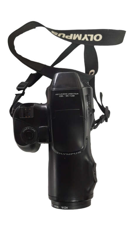 Vintage Olympus IS-3000 35mm Film Camera 35-180mm f/4.5-5.6 ED Lens