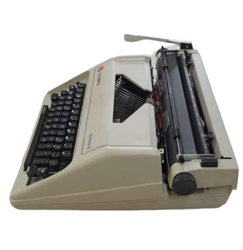 Olympia Carina 2 Typewriter With Original Case